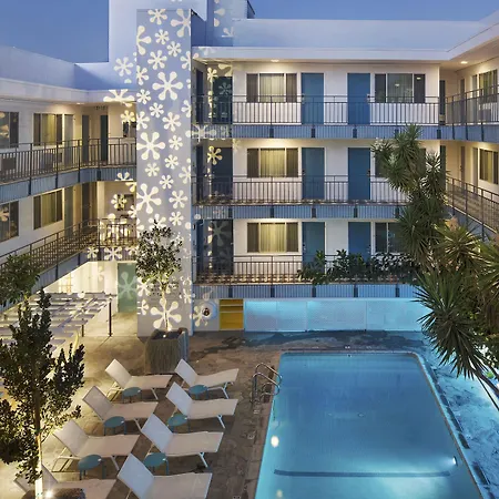 The Beverly Laurel Hotel At West Hollywood